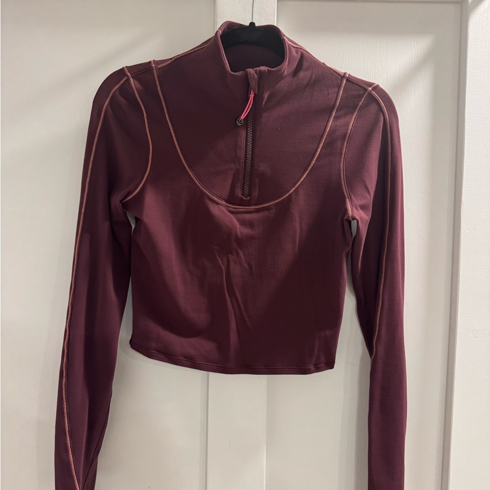Lululemon Cropped ½ Zip Long Sleeve Size 4 Burgundy